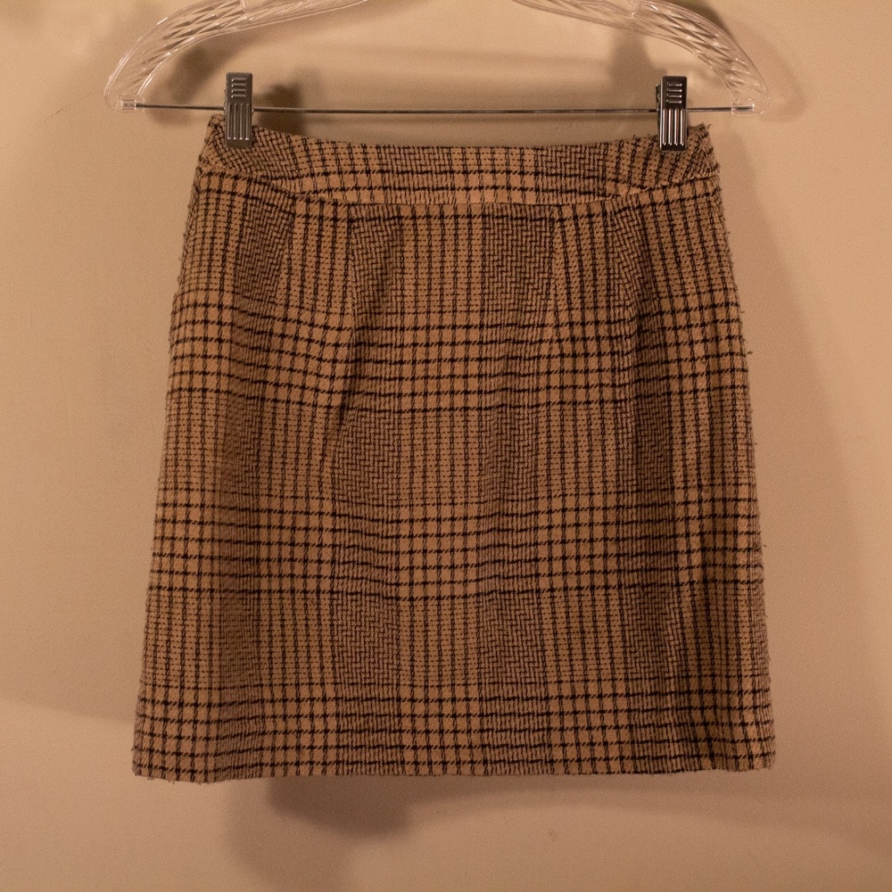 Wool Lined High Wasted Skirt - Picture 2 of 3